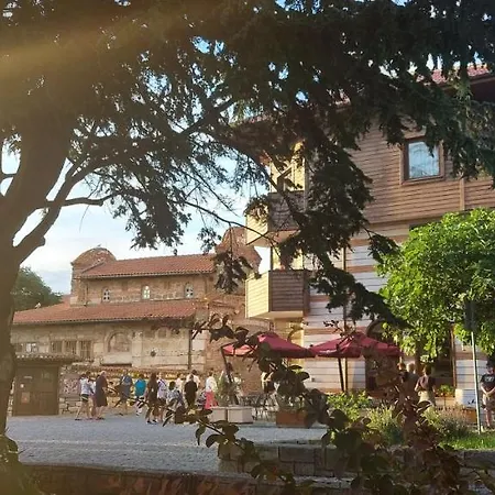 Abelia Regina Apartment *