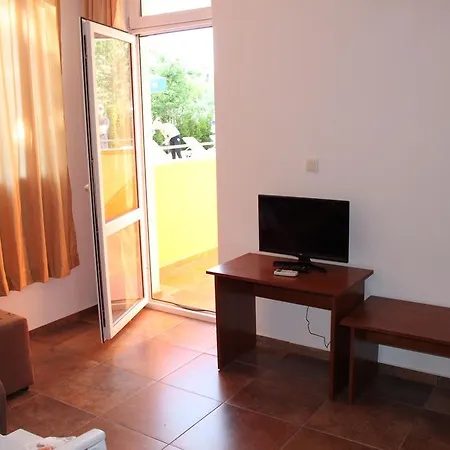 Abelia Regina Apartment *