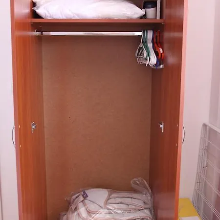 Abelia Regina Apartment