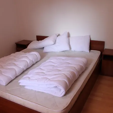 Abelia Regina Apartment *